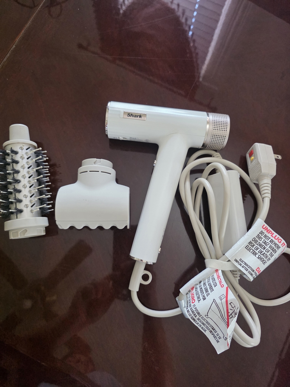 Shark White and Rose Compact Hair Dryer with Styling Attachments